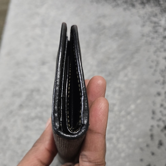 Fendi Penquin Bifold Wallet - Picture 8 of 9